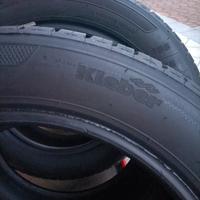 gomme auto kleber 