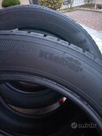 gomme auto kleber 