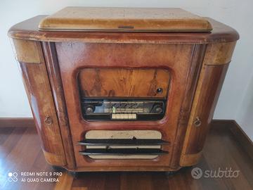 Mobile radio giradischi d'epoca 