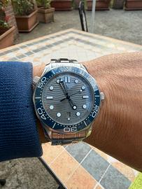 omega seamaster 300 grey