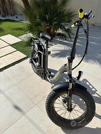 bicicletta elettrica pieghevole 