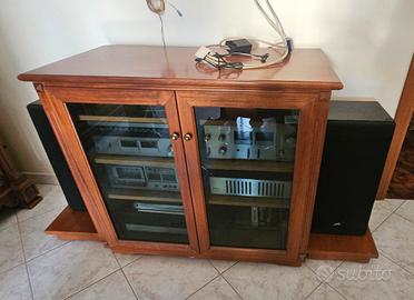 Mobiletto di falegnameria 