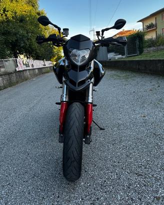 Ducati Hypermotard 1100 2008
