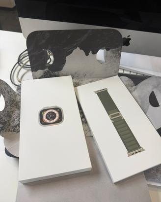 Apple Watch Ultra, prima serie promo oggi