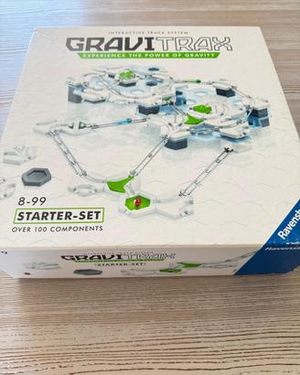 Gravitax
