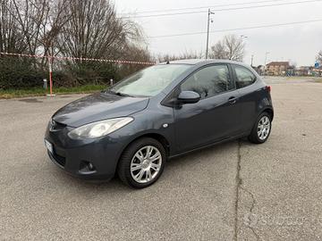 Mazda2 benzina