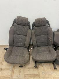 TAPPEZZERIA LAND ROVER DISCOVERY TD5