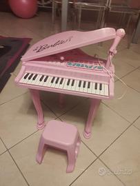 Pianoforte Barbie