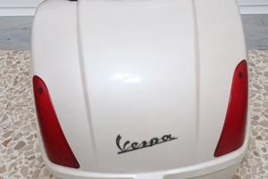 bauletto vespa gts 