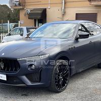 MASERATI Levante V8 580 CV AWD Trofeo
