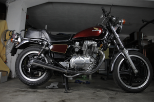 Honda cm400 Custom