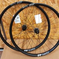 ruote carbonio dtswiss hxc 1501 hybrid nuove