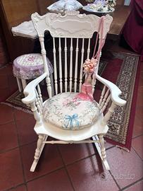 Shabby sedia a dondolo