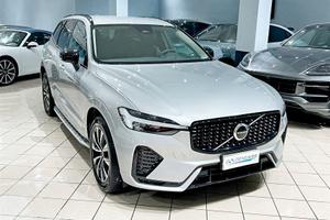 Volvo XC 60 XC60 B4 (d) automatico Plus Dark