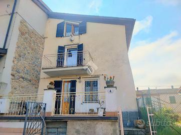 CASA INDIPENDENTE A SANT'AGATA FOSSILI