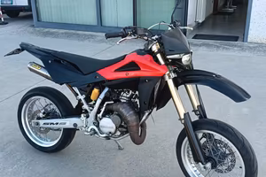 Husqvarna 125 SM Motard 
