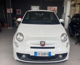 Abarth 500 1.4 Turbo T-Jet Custom