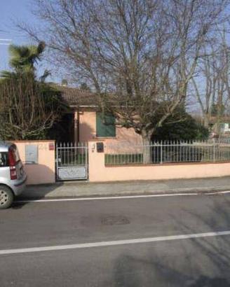 Immobile in asta di 123 m² con 3 locali e box auto