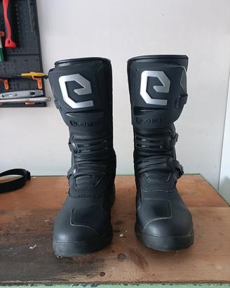 stivali enduro eleveit