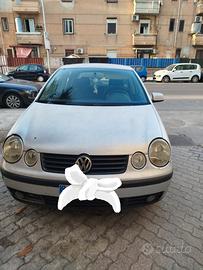 VOLKSWAGEN Polo 1ª-2ª/Derby - 2002