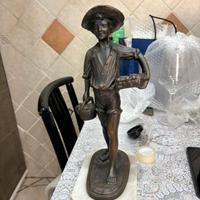 scultura con base marmo