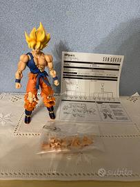 Bandai Dragon Ball S.H. (SH) Figuarts Son Goku