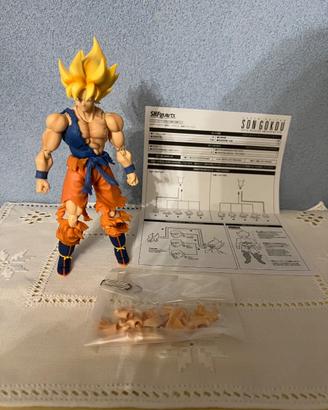Bandai Dragon Ball S.H. (SH) Figuarts Son Goku