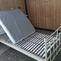 Letto singolo (a baldacchino)