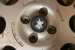 Cerchi in lega auto d’epoca