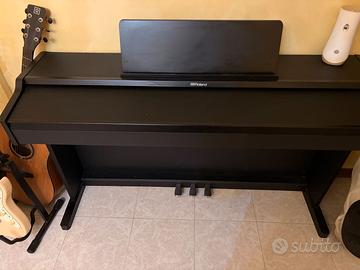 Pianoforte Roland RP 107 Black