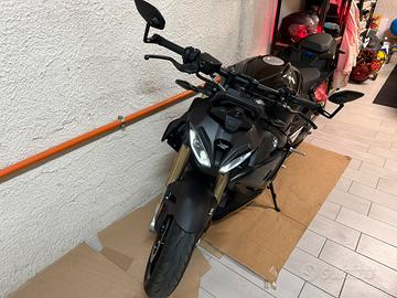 S 1000 R anno 2025