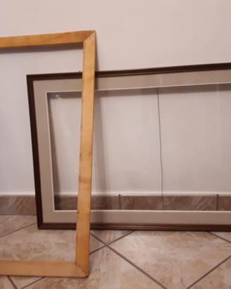 CORNICE IN LEGNO CON TELAIO