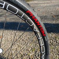 ruote racefactory 31.4 e 28.4