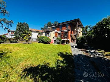 4 LOCALI A CARAVAGGIO