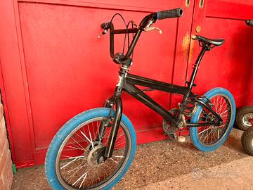 BMX BERGA – TELAIO IN ALLUMINIO – PRONTA ALL’USO