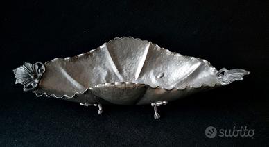 Ciotola decorativa in peltro vintage