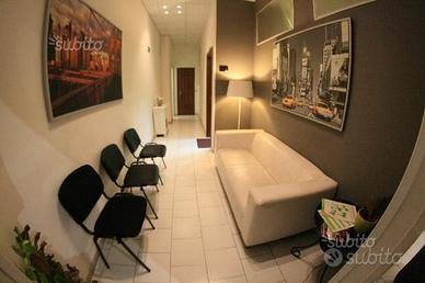 Ufficio/studio indipendente compreso parcheggio