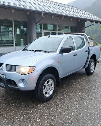 mitsubishi L200 DID