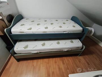 Titolo: Letto estraibile doppio (2 posti) + 2 mate