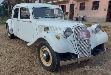 Citroen traction 11b - 1954