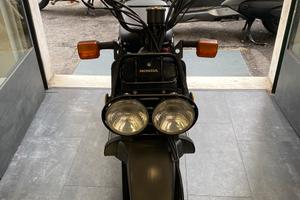 ZOOMER HONDA