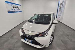 Toyota Aygo 1.0 VVT-i 69 CV 5 porte x-cool - NeoPa
