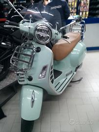 Vespa Gts300