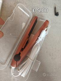 Mini piastra per capelli da viaggio 