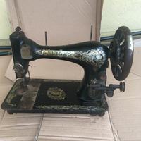 macchina da cucire antica SINGER
