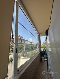 Tenda a caduta in pvc avvolgibile