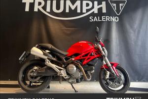 DUCATI Monster 696