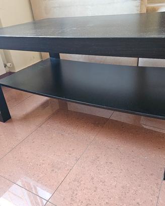 Tavolino da salotto nero con ripiano inferiore