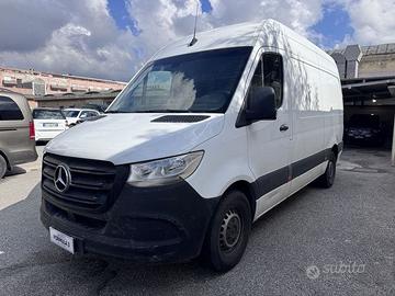 Mercedes-Benz Sprinter 317 CDI F37/35 t.alto p.m.