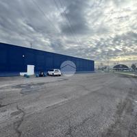 NEGOZIO A CASTEL MELLA